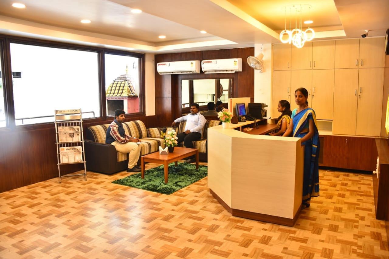 Hotel Palacial Pondi Pondicherry Dış mekan fotoğraf